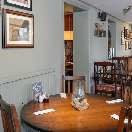 Balfour Arms Hotel Сидмут Екстериор снимка