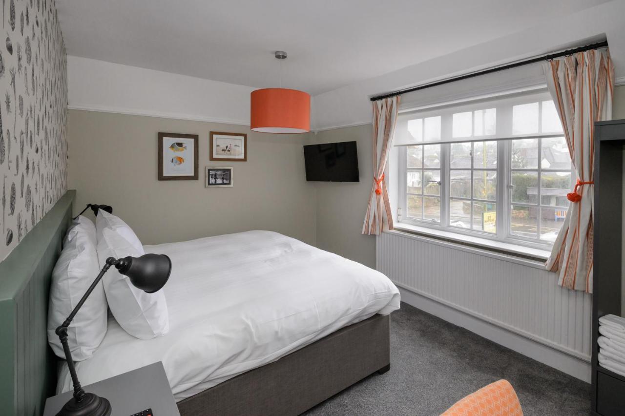 Balfour Arms Hotel Сидмут Екстериор снимка