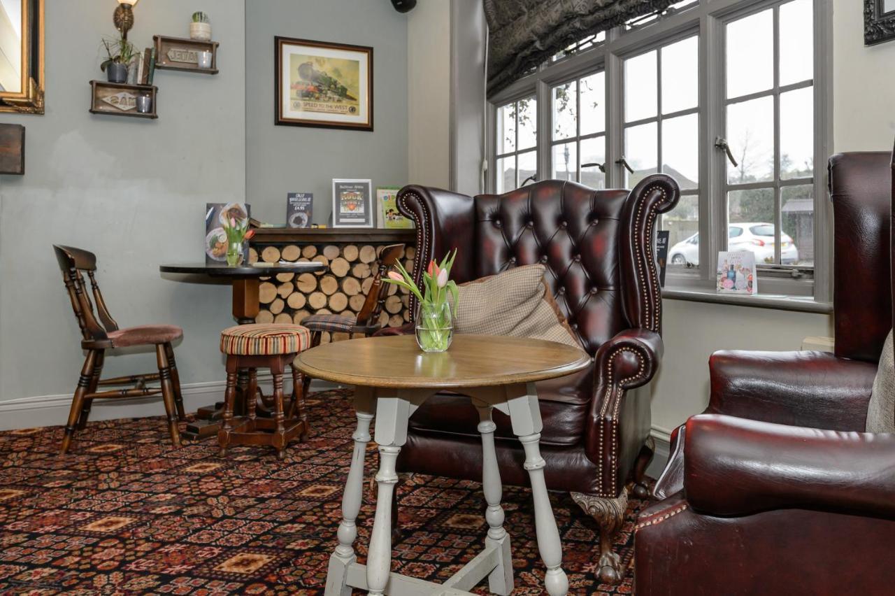 Balfour Arms Hotel Сидмут Екстериор снимка