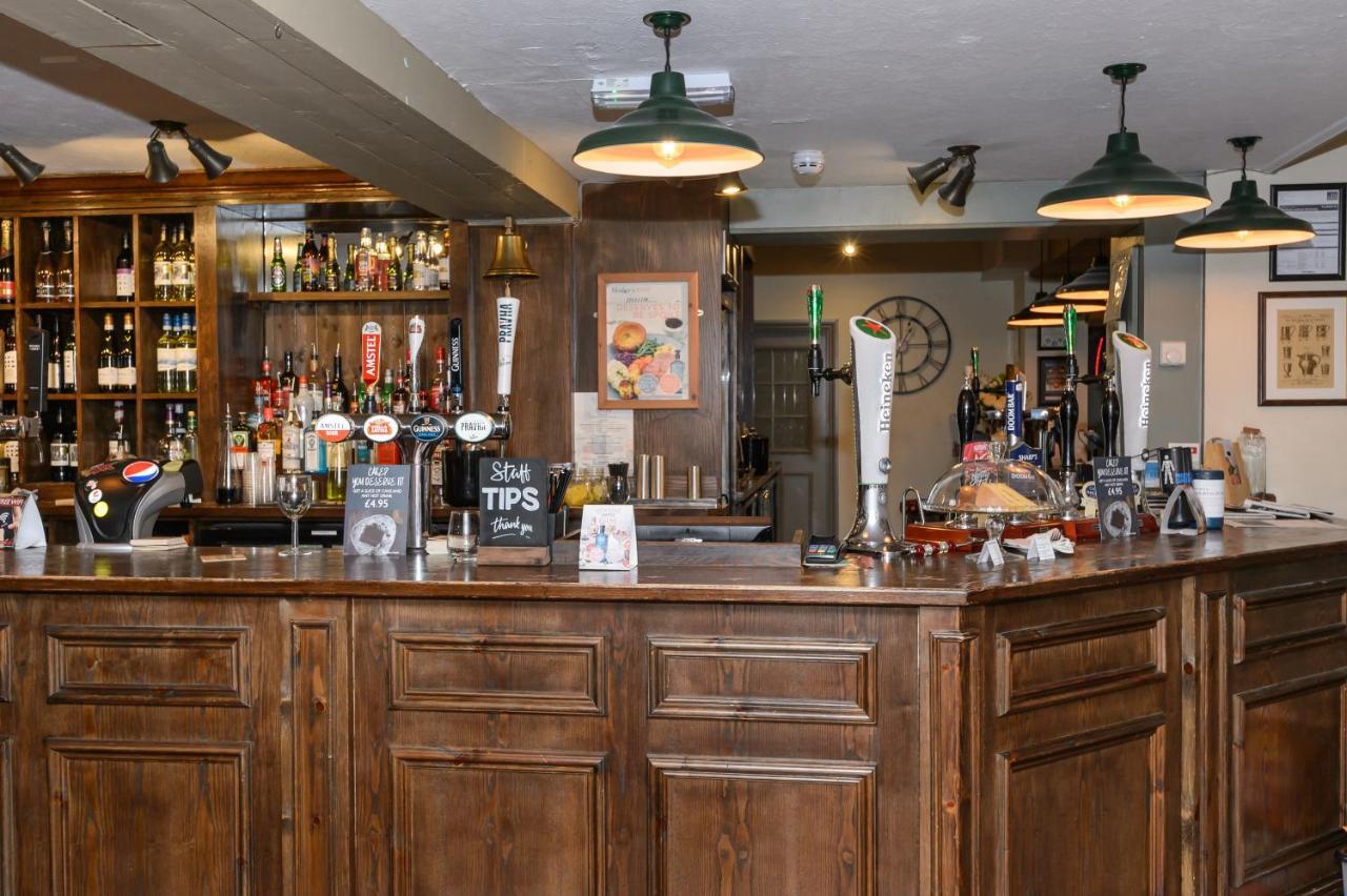 Balfour Arms Hotel Сидмут Екстериор снимка